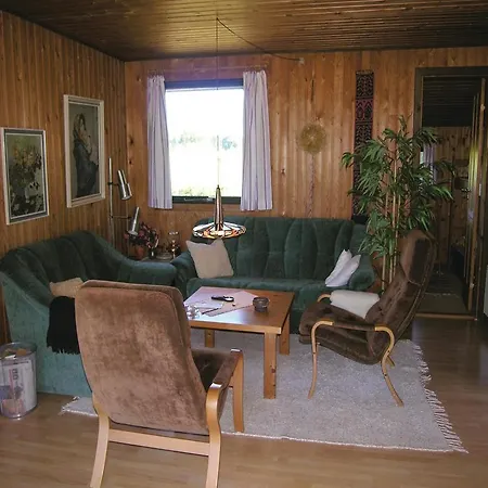 Four-bedroom In Tranekar *