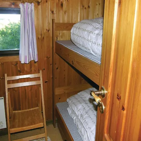 Σπίτι διακοπών Four-bedroom In Tranekar